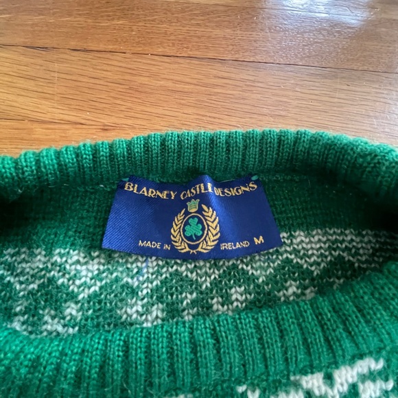 BLARNEY CASTLE Vintage 70’s-80’s Pure Wool shamrock Sweater - Picture 2 of 5